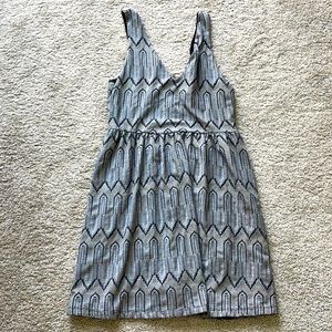 🌸2/$30 Lucky Black Geo Print Dress with Zipper